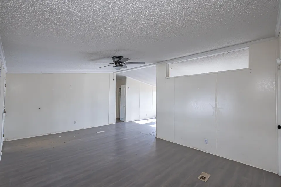 3533-Pericles-Ln_Laredo_TX_78046_M78392-83783