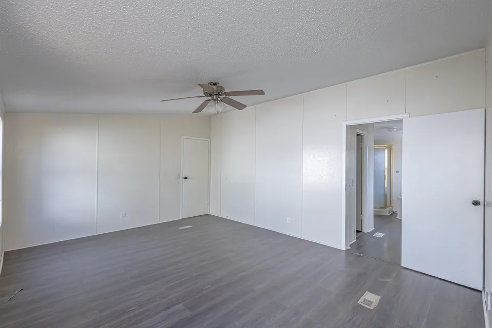 3533-Pericles-Ln_Laredo_TX_78046_M78392-83783