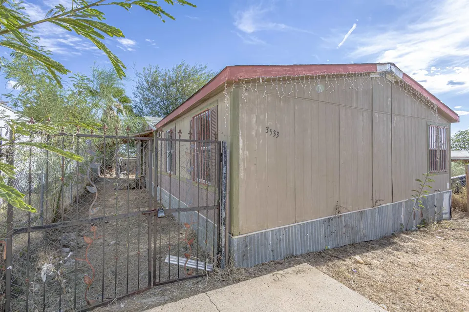 3533-Pericles-Ln_Laredo_TX_78046_M78392-83783