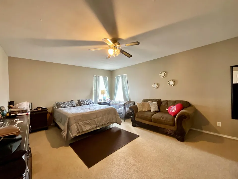 17417-College-Port-Dr_Laredo_TX_78045_M74668-06836