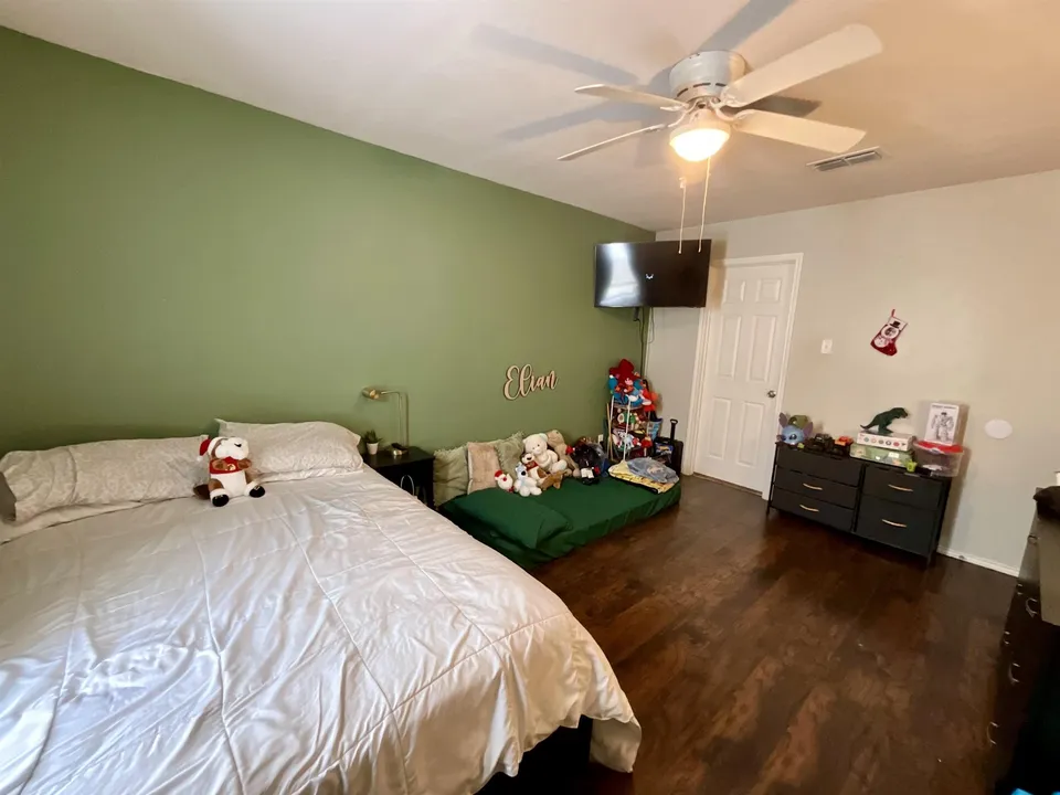 17417-College-Port-Dr_Laredo_TX_78045_M74668-06836