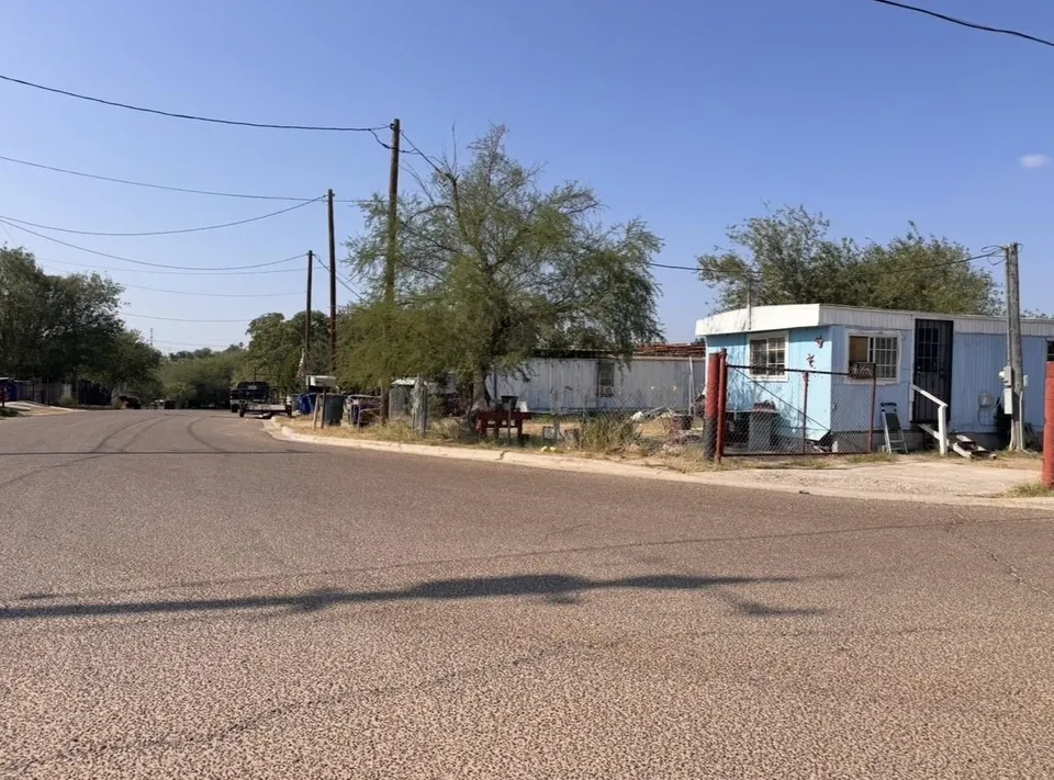 120-Masterson-Rd_Laredo_TX_78046_M70239-09883