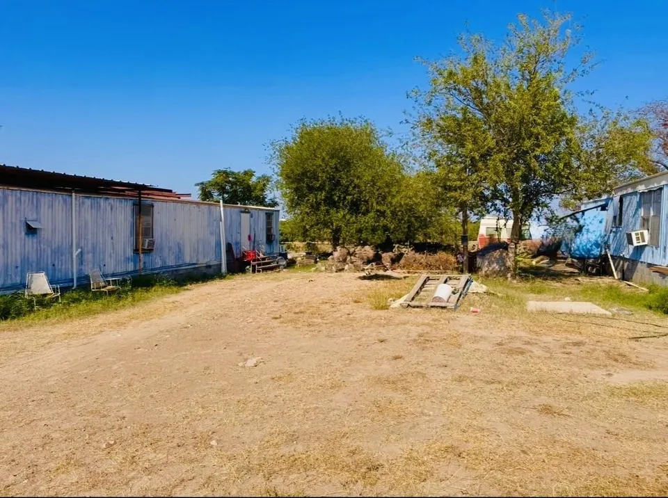 120-Masterson-Rd_Laredo_TX_78046_M70239-09883