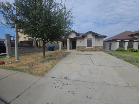 4422-Mercedes-Dr_Laredo_TX_78046_M70785-96138