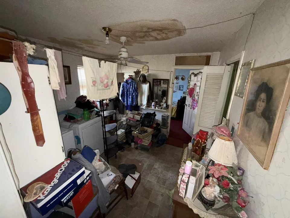 404-W-Plum-St_Laredo_TX_78040_M82424-44450