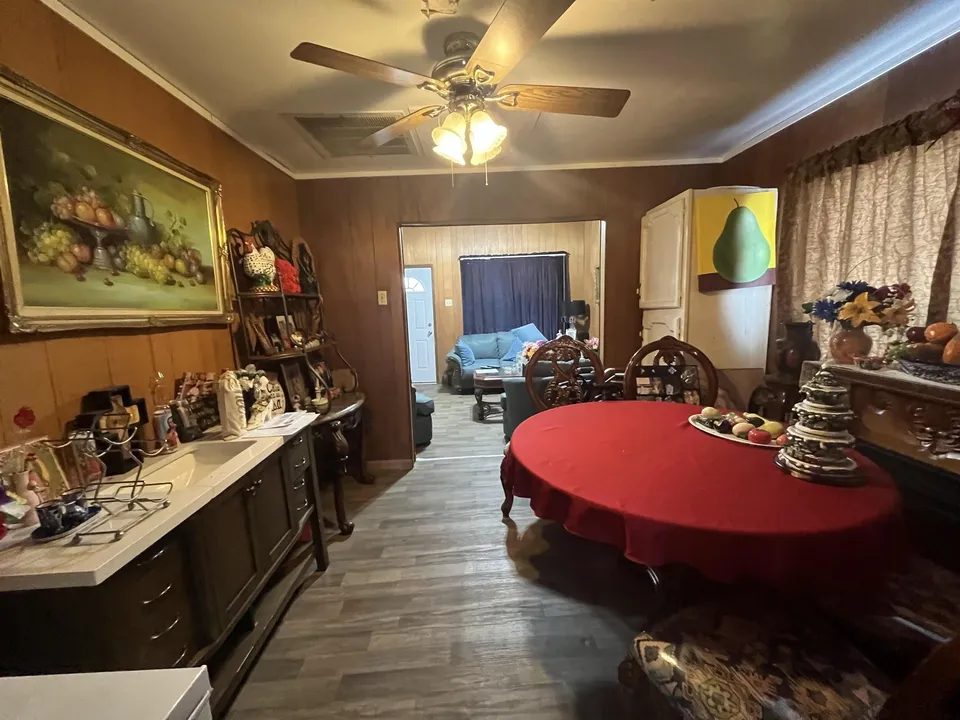 408-Galveston-St_Laredo_TX_78040_M76251-45484