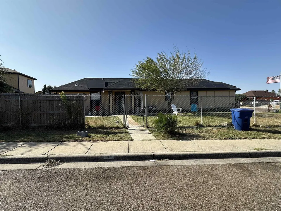 4429-Vientos-Rd_Laredo_TX_78046_M70673-10154