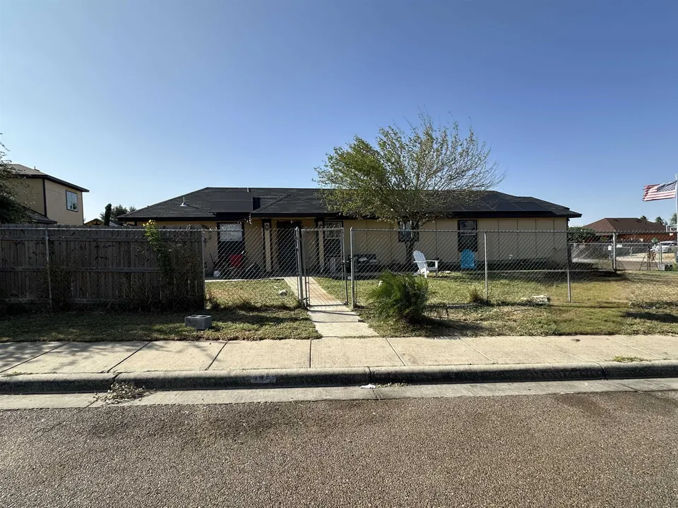 4429-Vientos-Rd_Laredo_TX_78046_M70673-10154