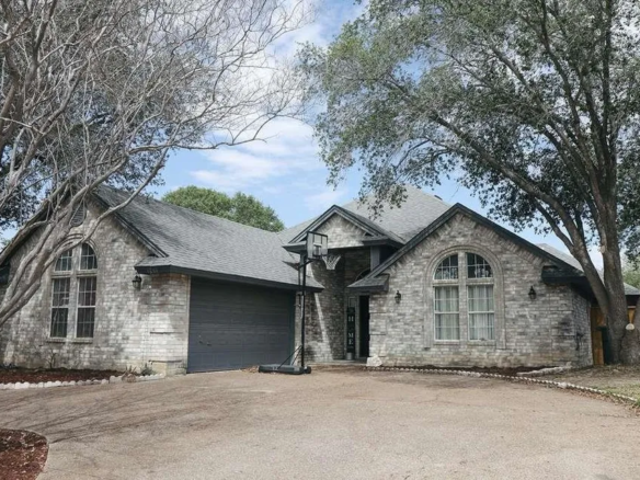 1608-Sherwood-Dr_Laredo_TX_78045_M74718-12395