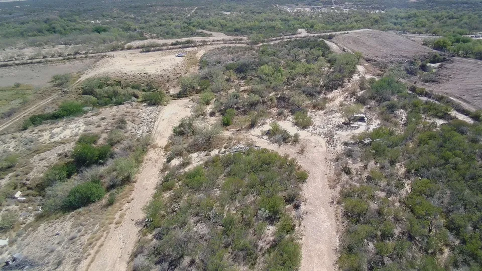 197-Rancho-Pila-Rd_Laredo_TX_78045_M77887-56421