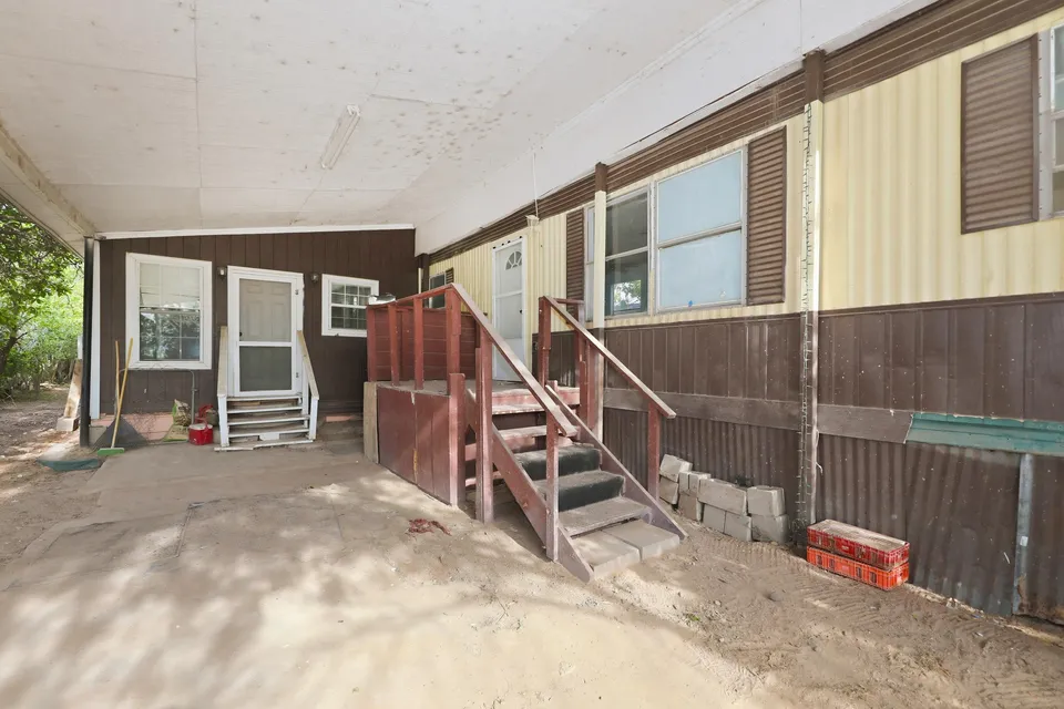 2811-Lee-Ave_Laredo_TX_78040_M75283-64425