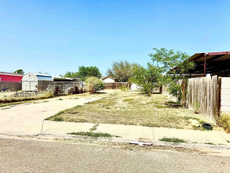 3914-Sitting-Bull_Laredo_TX_78043_M73507-86768