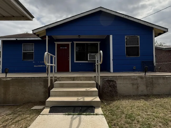 2917-Boulanger-St_Laredo_TX_78043_M70964-42186