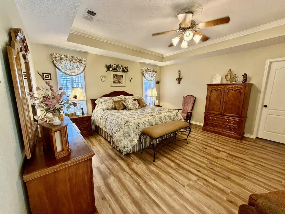 3101-Spring-Creek-Dr_Laredo_TX_78045_M80670-15102