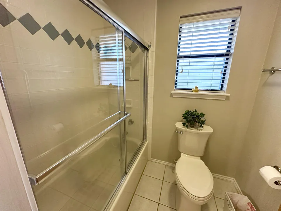 3101-Spring-Creek-Dr_Laredo_TX_78045_M80670-15102
