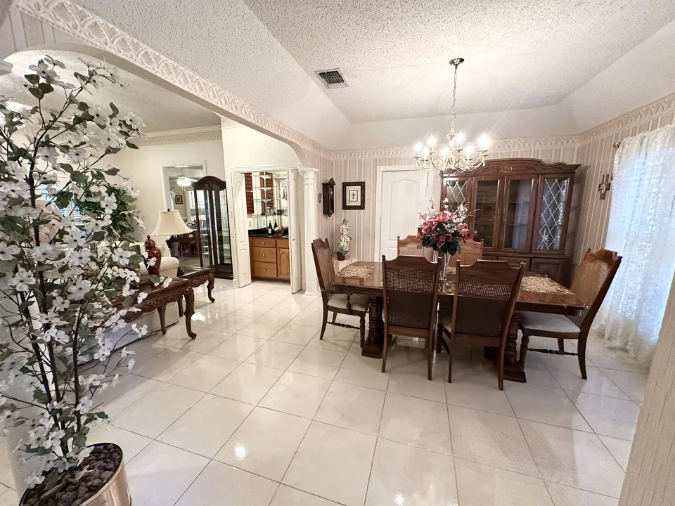 3101-Spring-Creek-Dr_Laredo_TX_78045_M80670-15102