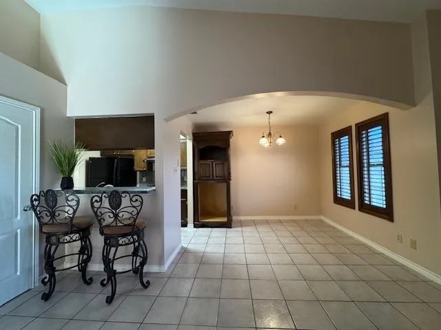 205-Martingale-Apt-64_Laredo_TX_78041_M79390-52444