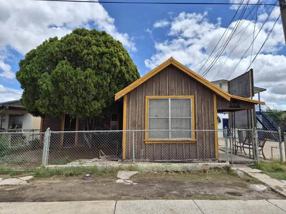 2215-San-Dario-Ave_Laredo_TX_78040_M73687-07527