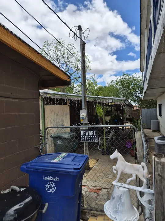 2215-San-Dario-Ave_Laredo_TX_78040_M73687-07527