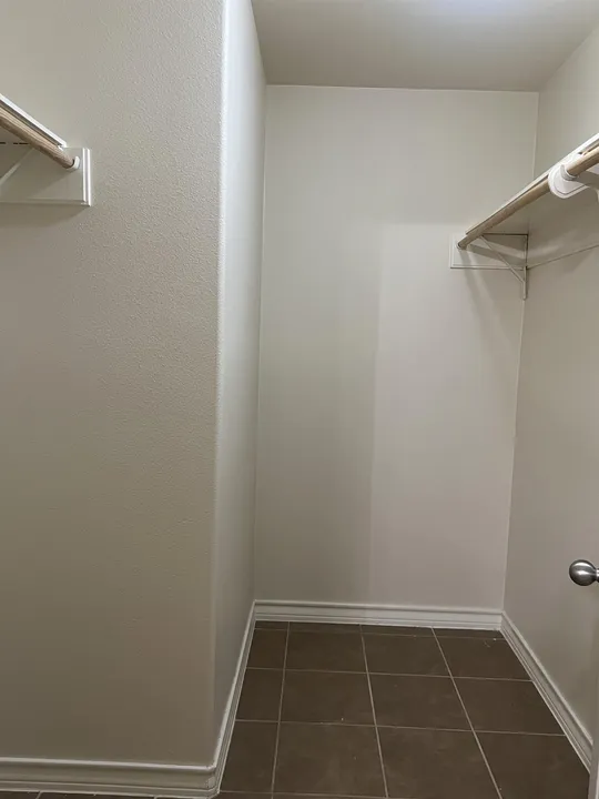 1014-Ranchway-Dr-Unit-4_Laredo_TX_78045_M75488-60601