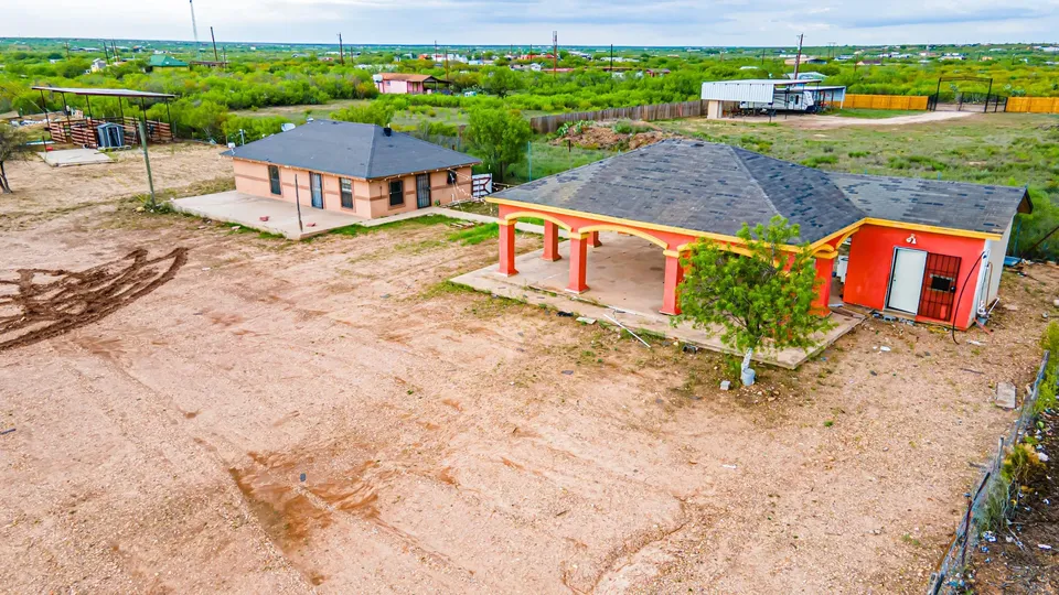 141-Los-Fresnos-Loop_Laredo_TX_78046_M76722-74459
