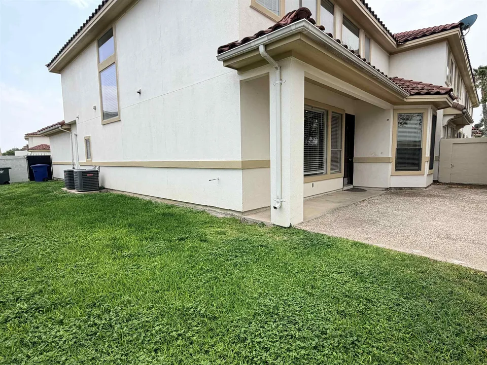 7221-Lake-Victoria-Rd_Laredo_TX_78041_M81170-84966