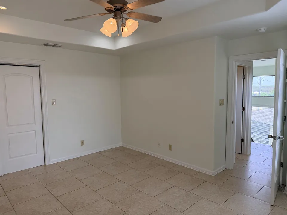 7221-Lake-Victoria-Rd_Laredo_TX_78041_M81170-84966