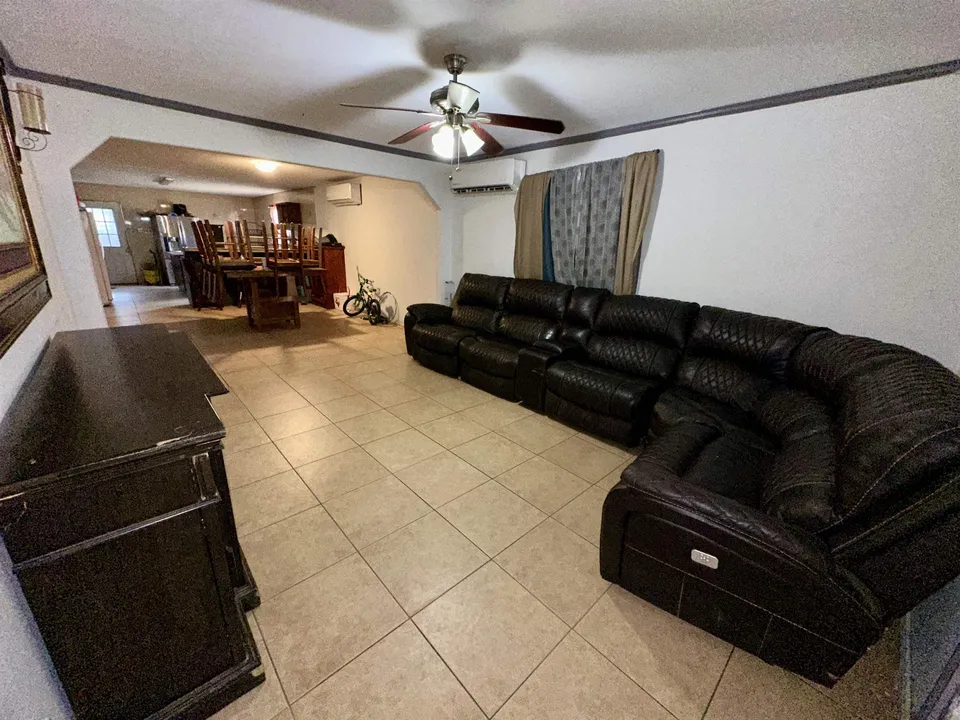 5310-Salamanca-Ave_Laredo_TX_78046_M76120-59697