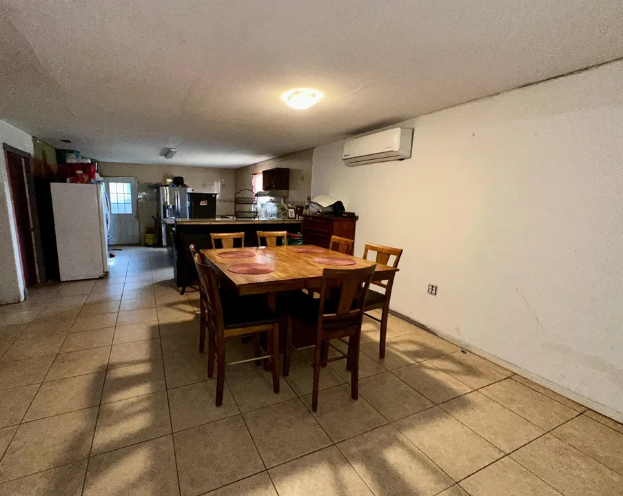 5310-Salamanca-Ave_Laredo_TX_78046_M76120-59697