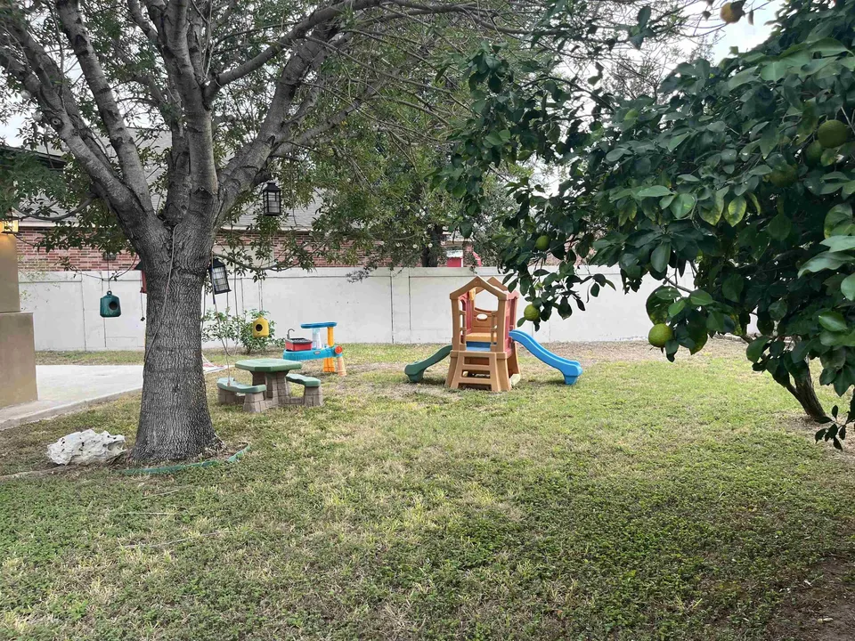10604-Patron-Loop_Laredo_TX_78045_M78013-50386
