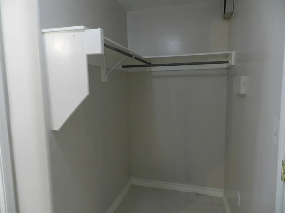 5743-Saint-Charles-Loop_Laredo_TX_78046_M78463-67644