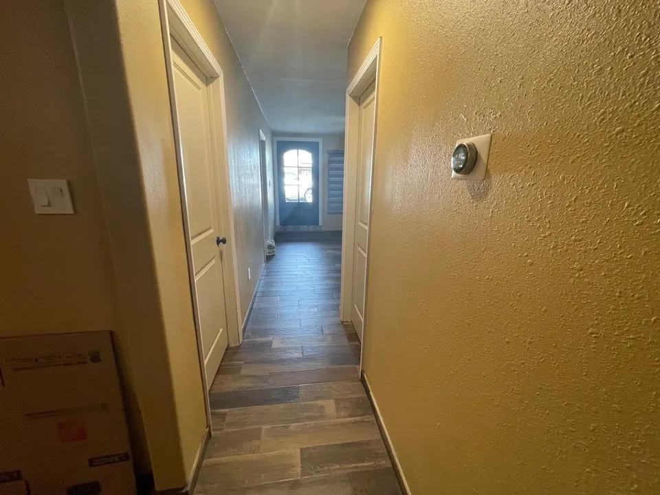 4416-Flores-Ave_Laredo_TX_78041_M73736-63897
