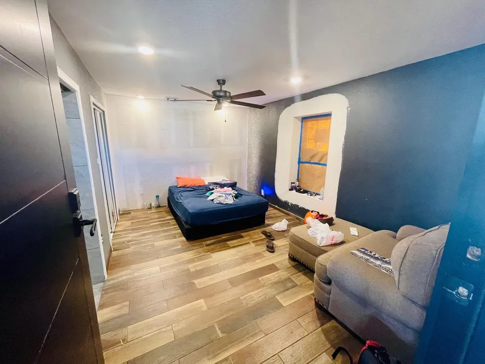 4416-Flores-Ave_Laredo_TX_78041_M73736-63897