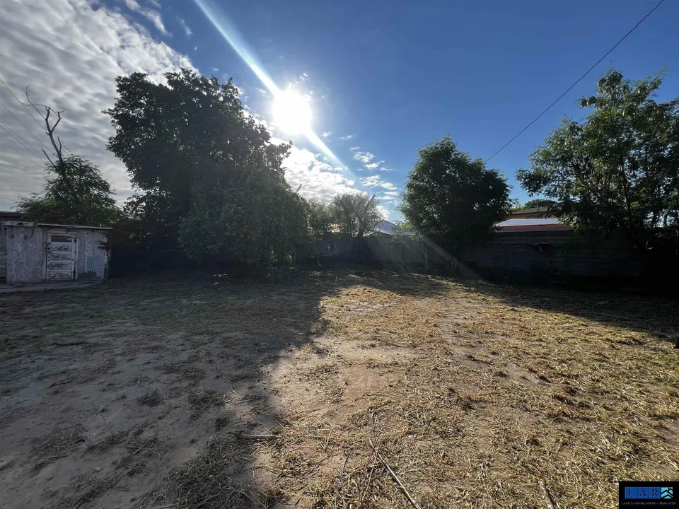 1819-Alamo-St_Laredo_TX_78040_M77094-66940