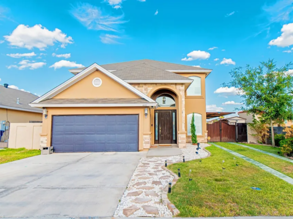 401-Sabal-Loop_Laredo_TX_78045_M81325-93499