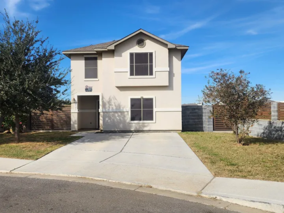 3821-Gregorio-Lerma-Dr_Laredo_TX_78046_M70482-98927