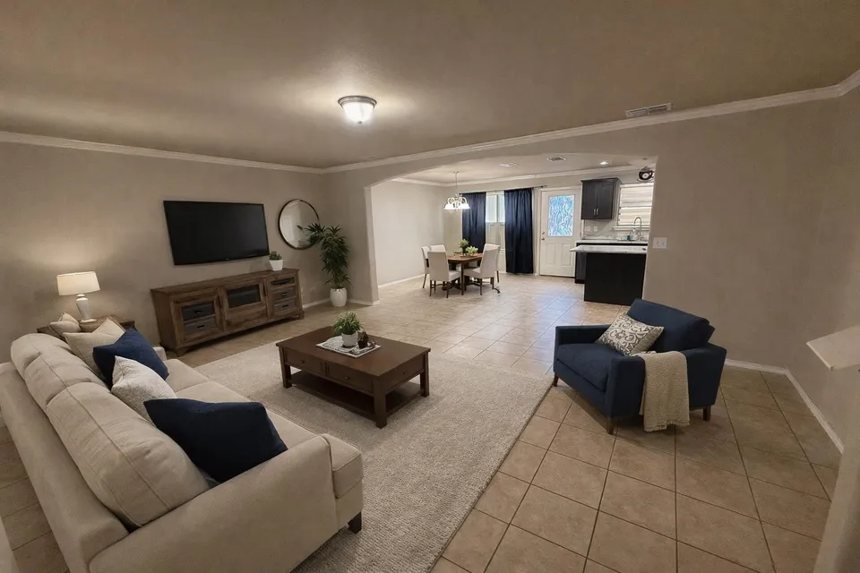 1603-Ann-Harbor-St_Laredo_TX_78045_M70809-06627