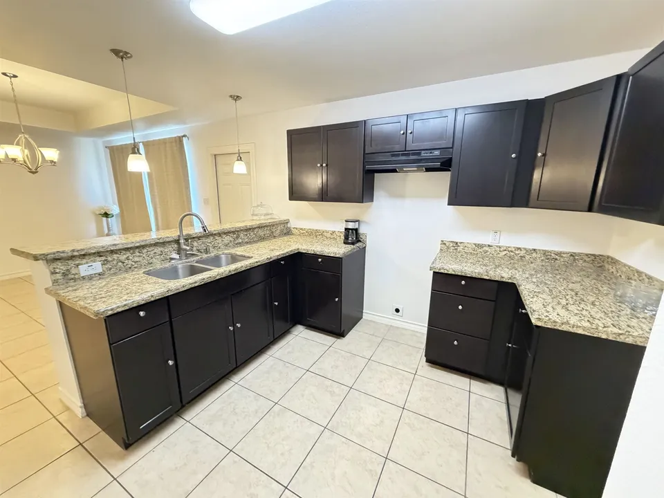 1507-Riddle_Laredo_TX_78046_M82398-86213