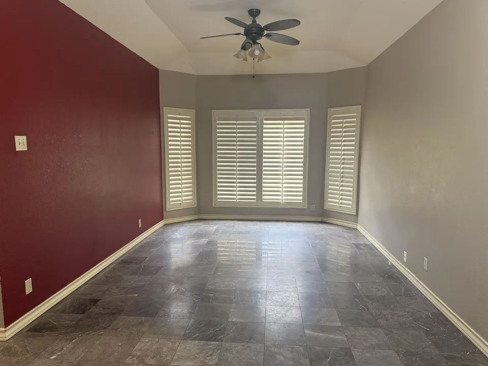 2602-Reynolds-St_Laredo_TX_78043_M79439-34957