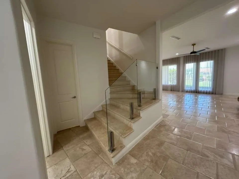 2110-Bermuda-Dr-Apt-8_Laredo_TX_78045_M80758-69325