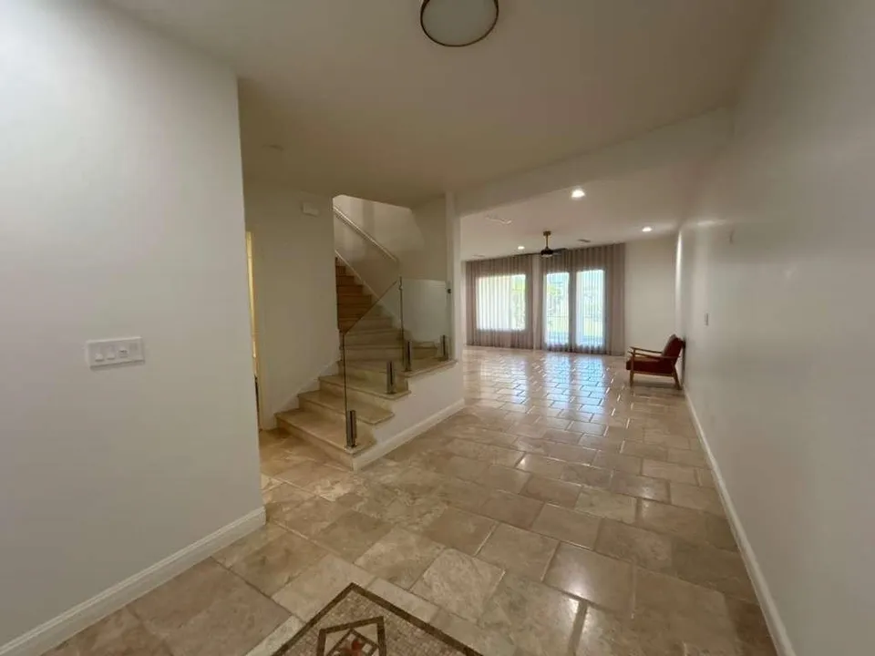 2110-Bermuda-Dr-Apt-8_Laredo_TX_78045_M80758-69325
