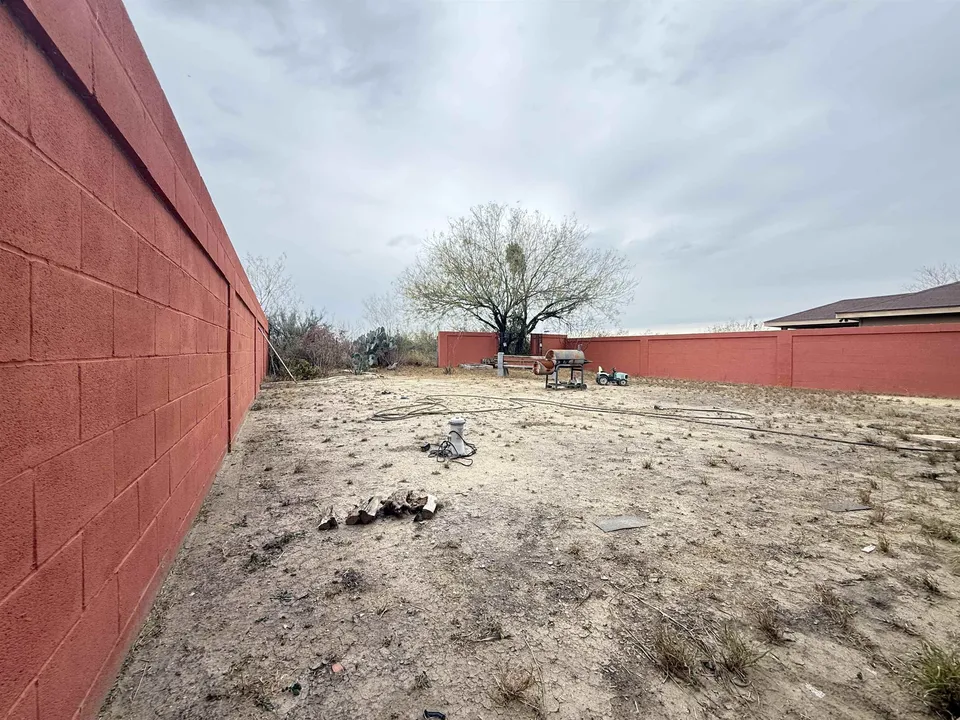 820-Rivera-Way_Laredo_TX_78043_M82126-71560