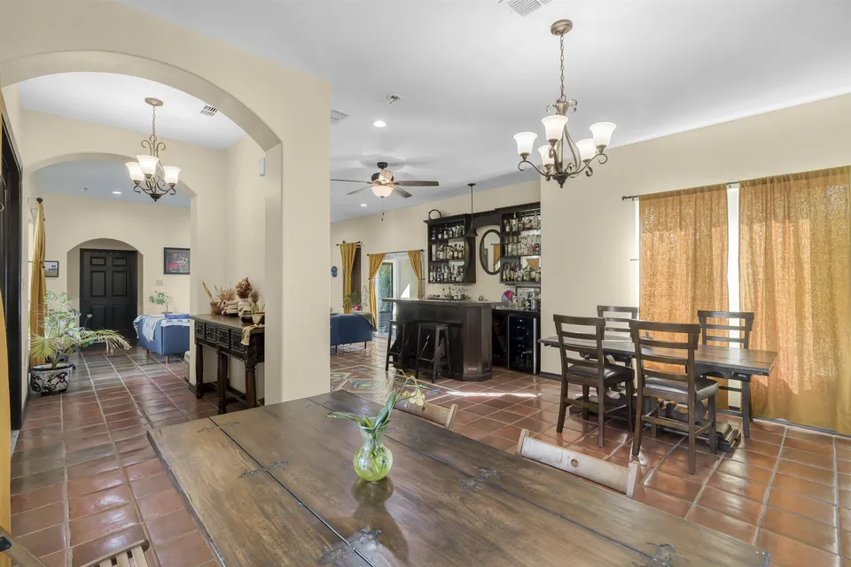 8701-High-Creek-Dr_Laredo_TX_78045_M71893-50368