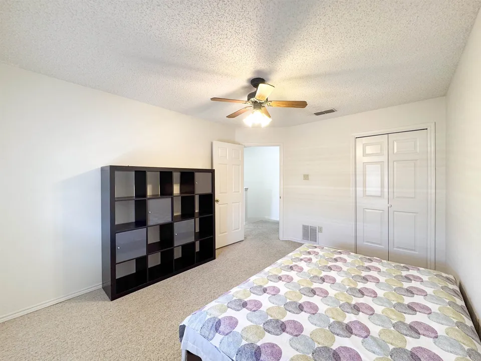 8801-McPherson-Rd-Apt-2E_Laredo_TX_78045_M74371-92334
