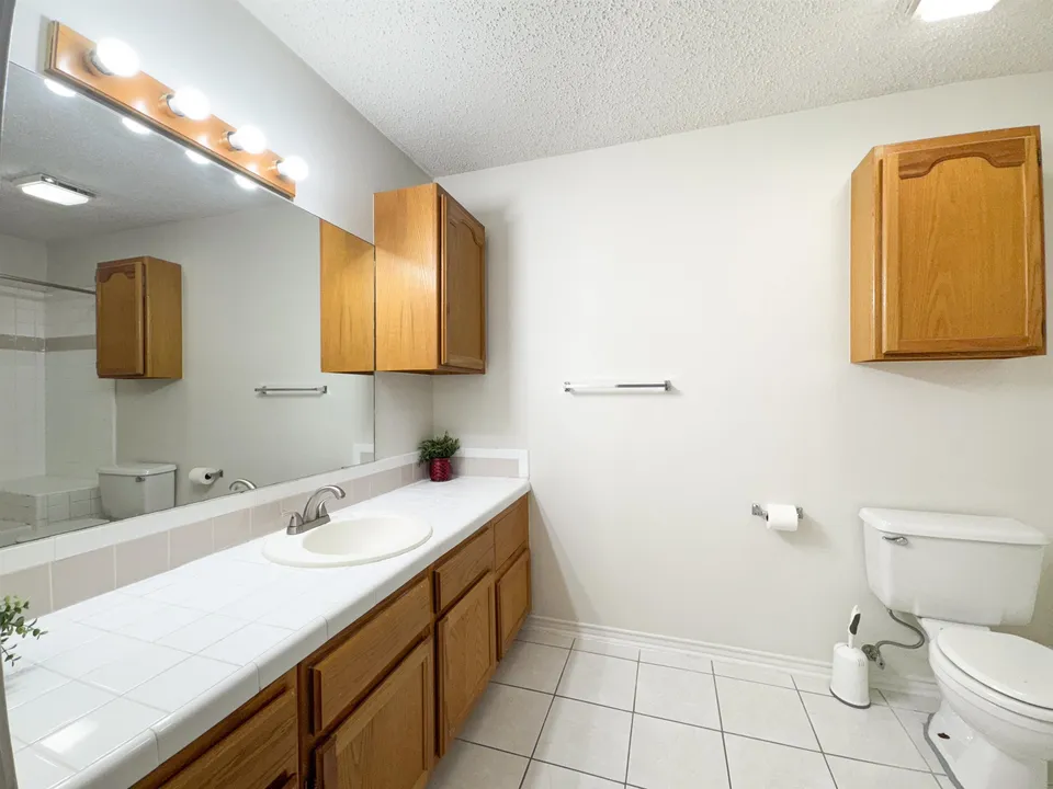 8801-McPherson-Rd-Apt-2E_Laredo_TX_78045_M74371-92334