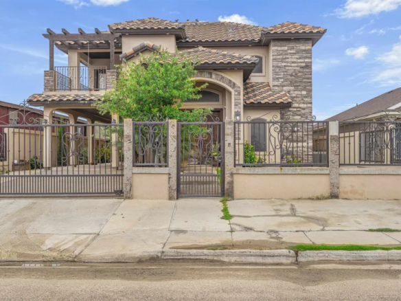 6310-Aloe-Vera-Dr_Laredo_TX_78043_M75460-28389