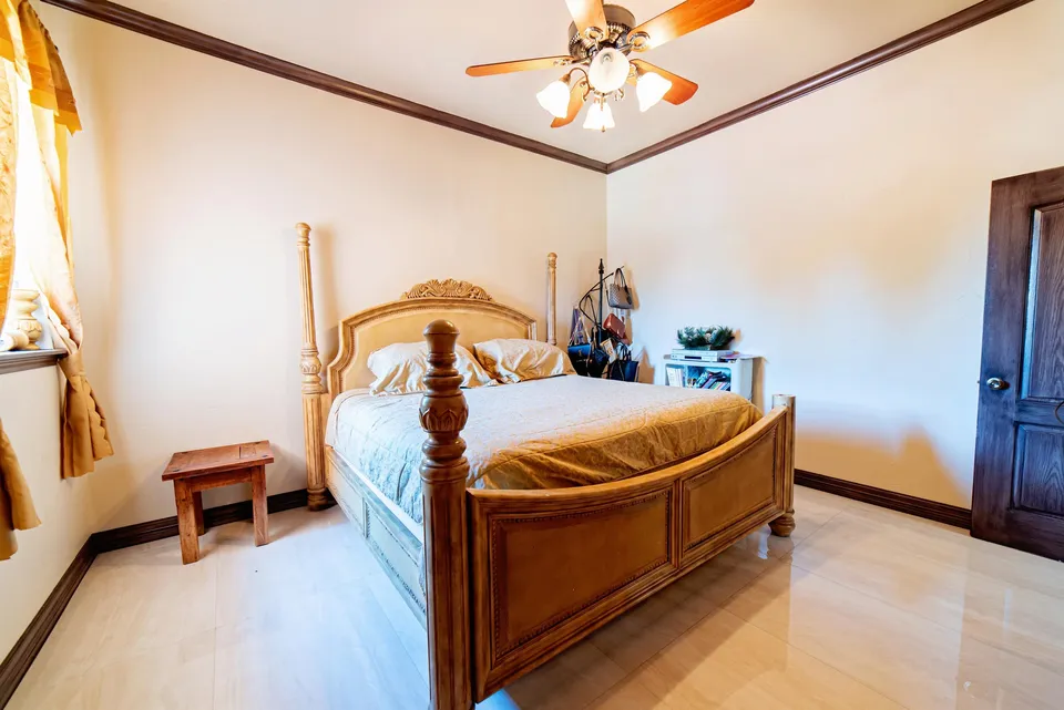 110-Windsor-Rd_Laredo_TX_78041_M75565-89265