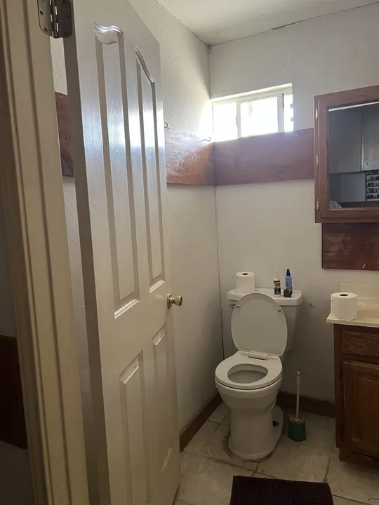 4215-Flores-Ave_Laredo_TX_78041_M80905-11202