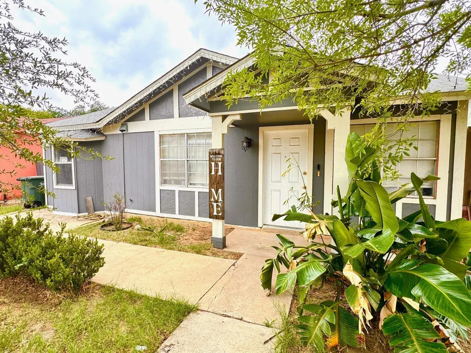 5116-Haynes-Ave_Laredo_TX_78041_M73947-69170