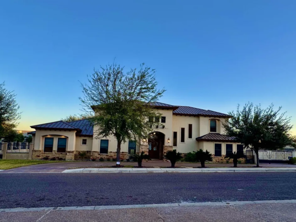 406-Jordan-Dr_Laredo_TX_78041_M75245-40555